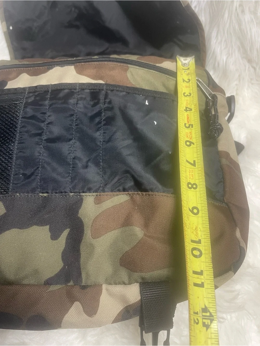 Eastpak Camo Messenger Bag in Green ,Brown & Brown padded laptop compartment.